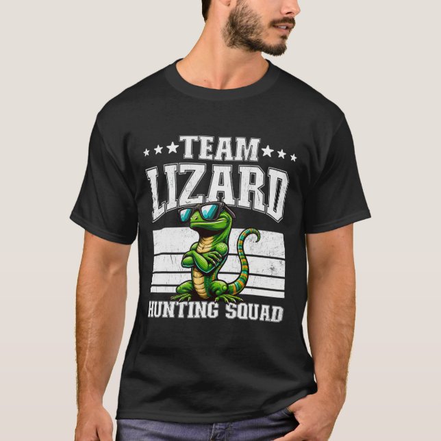 Camiseta Equipe Lizard Caçando Esquadrão Funny Retro Gecko  (Frente)