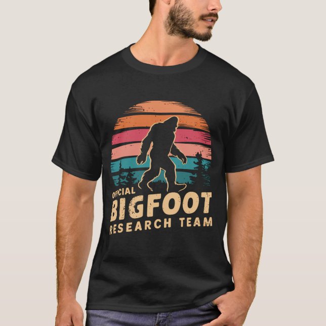 Camiseta Equipe Oficial de Pesquisa Bigfoot Sasquatch Yeti (Frente)