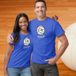Camiseta Equipe Personalizada de Voleibol, Nome e Número do<br><div class="desc">Este design de Voleibol personalizado apresenta um desenho preto e branco de voleibol, o número de camisa do jogador e o seu texto personalizado - nome do jogador, nome do treinador, nome da equipe, etc. Você também pode personalizar a cor do plano de fundo para corresponder às cores da sua...</div>