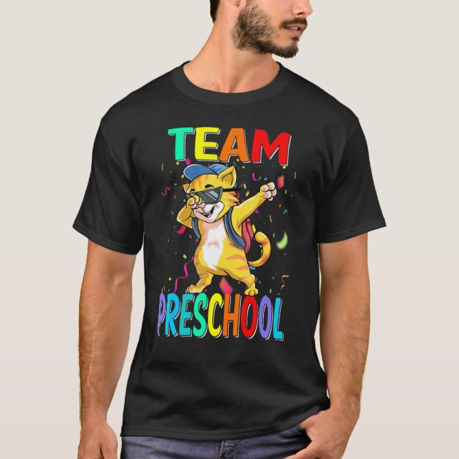 Camiseta Equipe Pré-Escolar Gato De Volta À Escola (Frente)