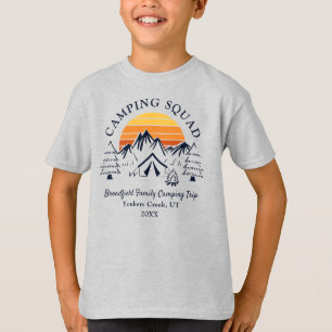 Camiseta Equipe Retro de Acampamento Familiar Personalizado