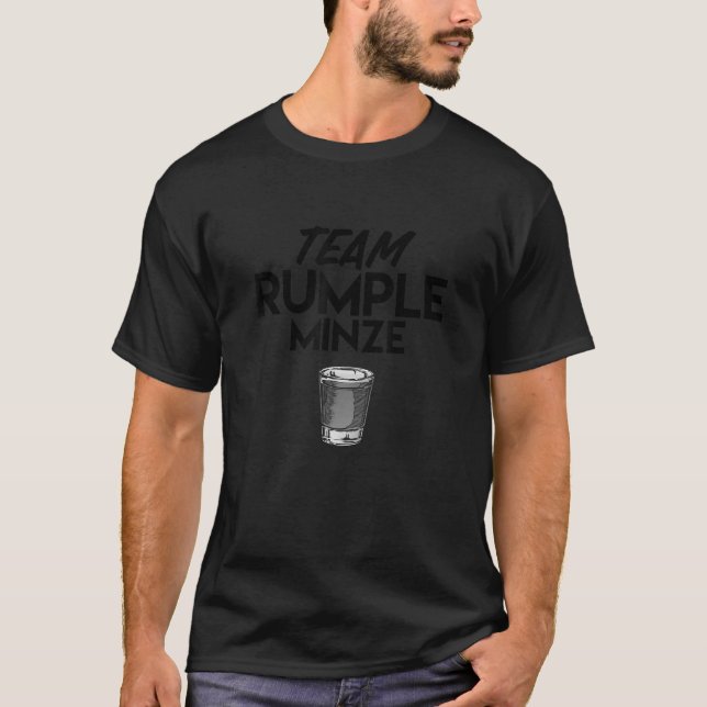 Camiseta Equipe Rumple Minze Engraçada Rastreamento de Bar  (Frente)