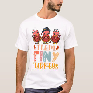 Camiseta Equipe Tiny Turkeys Enfermeira Turquia Ação de Gra