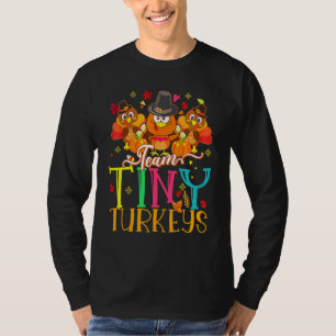 Camiseta Equipe Tiny Turkeys Enfermeira Turquia Ação de Gra
