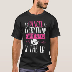 Camiseta ER Nurss Essentials ER Tech deve ter emergência R