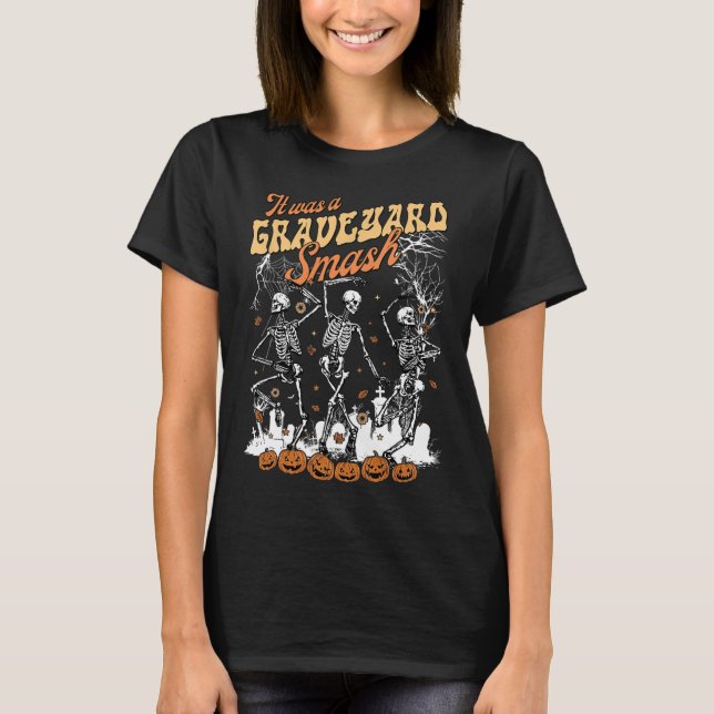 Camiseta Era Um Graveyard Smash Skeleton Spooky Season Ha (Frente)