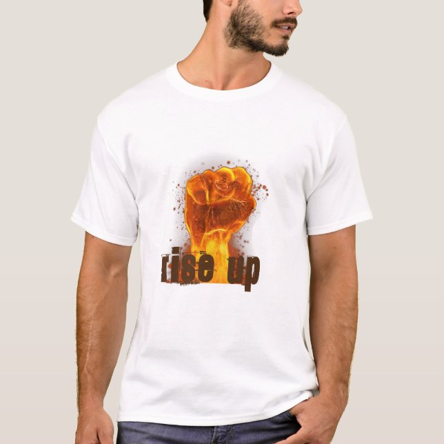 Camiseta Erga-se Punho Flamejante (Frente)