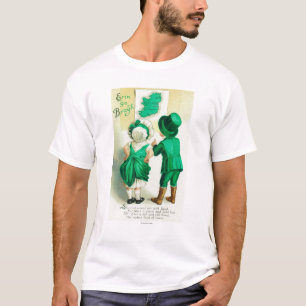 Camiseta Erin vai casal de Bragh que olha o mapa de Ireland