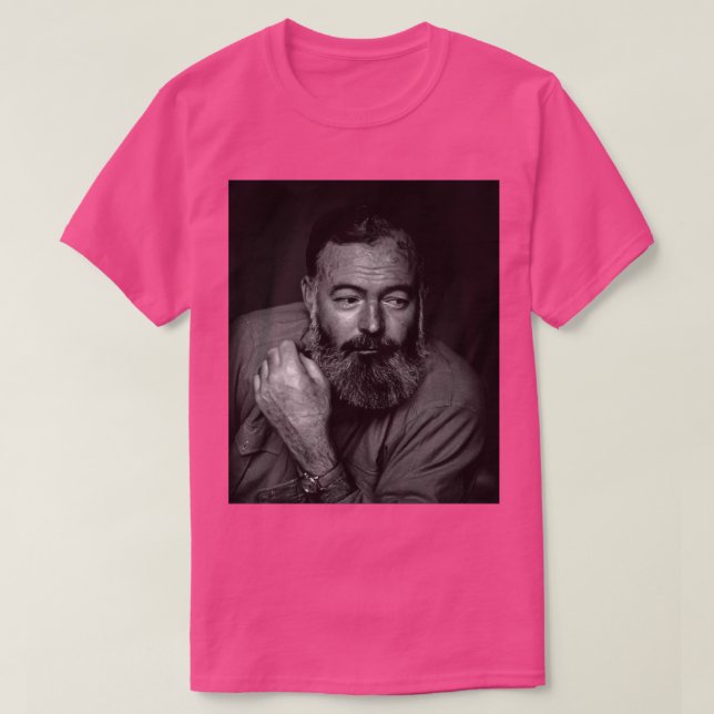 Camiseta Ernest Hemingway (Frente do Design)