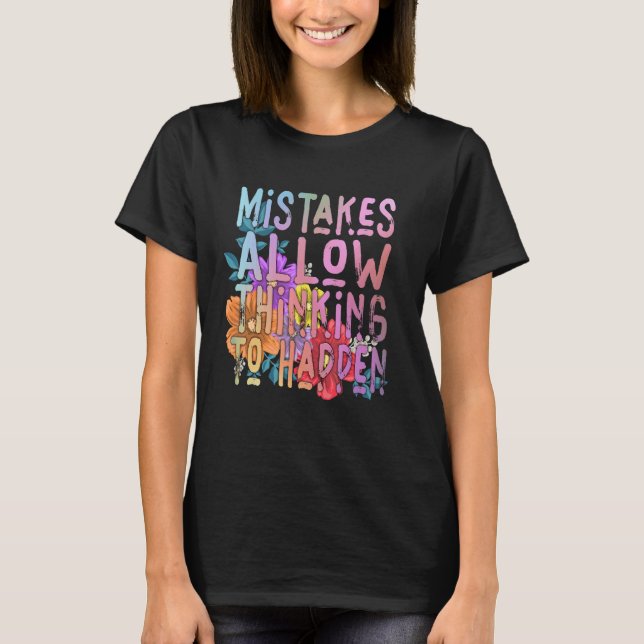 Camiseta Erros Permitem Que o Pensamento Aconteça Professor (Frente)
