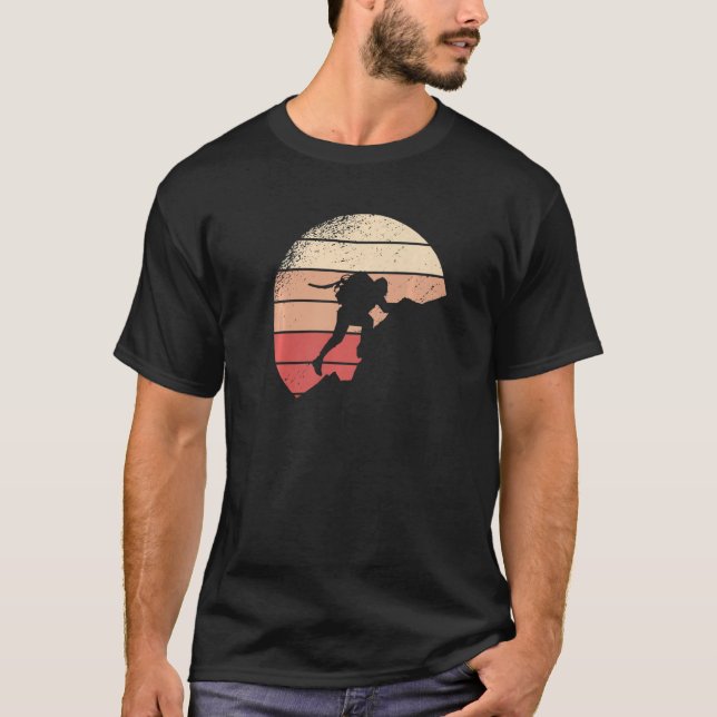 Camiseta Escala De Pedras Retro Montanha Sunset Hikin (Frente)