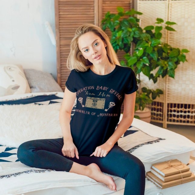 Camiseta Escapar da Sala Sexo Revela a Mãe como sendo (Criador carregado)