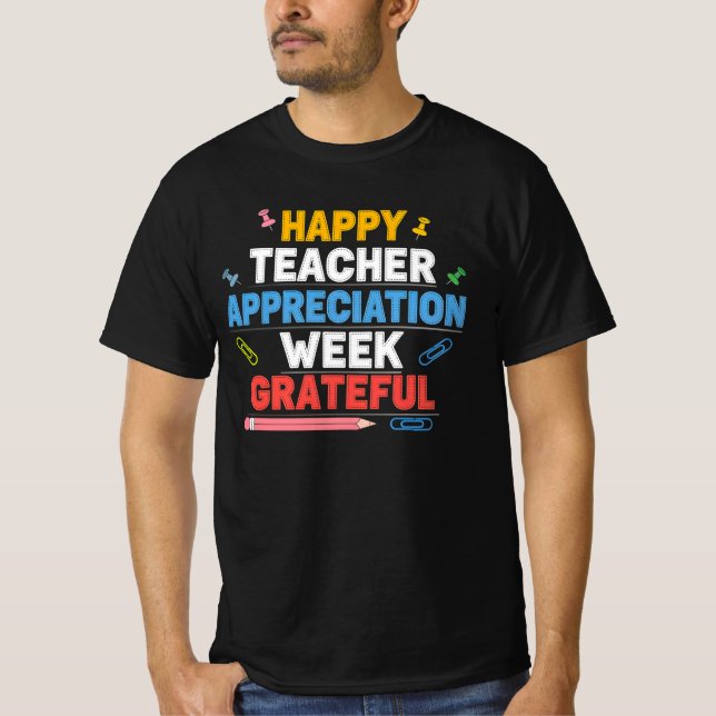 Camiseta Escola Colorida Grata Design (Frente)