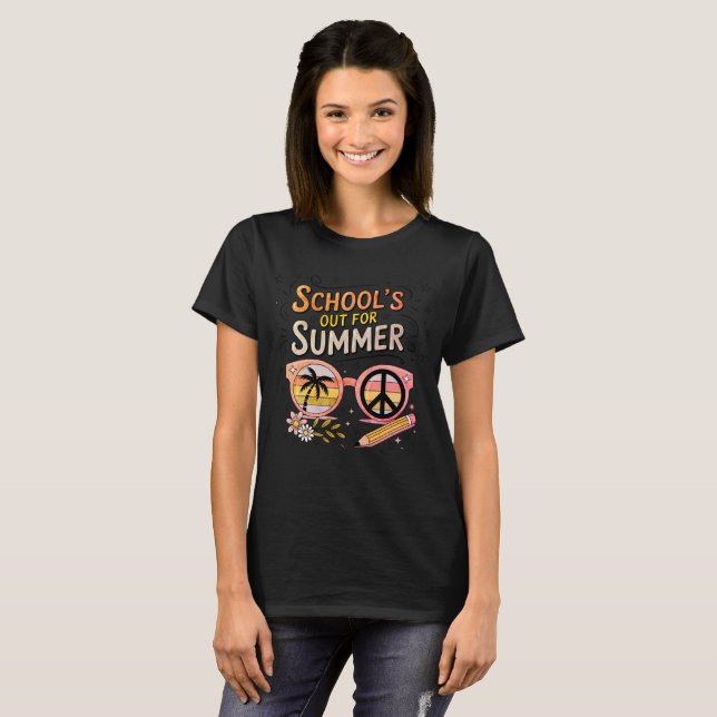 Camiseta Escola Fechada Para o Verão (Frente Completa)