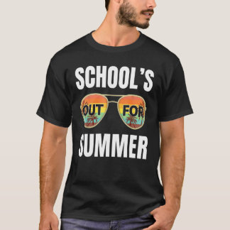Camiseta Escolas Fora Para O Verão No Dia Passado De Profes