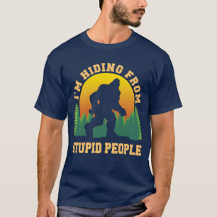 Camiseta Escondendo-me de pessoas estúpidas Crente engraçad