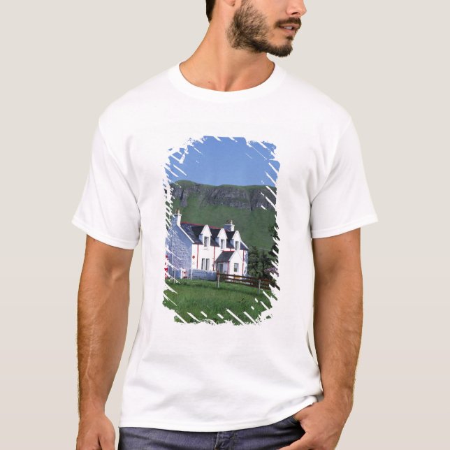 Camiseta Escritório de Posto, Linicro, Ilha de Skye, Highla (Frente)