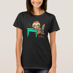 Camiseta Escritório Funcional do Laptop Trabalhando em Larg