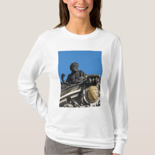 Camiseta Esculturas na Academia Real de Arte, Dresden