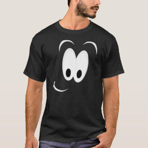 Camiseta Escuro e Rosto Sorridente