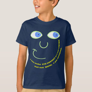 Camiseta Escuta o roupa escuro