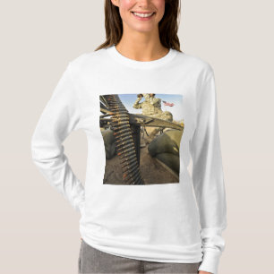 Camiseta escuteiros do soldado para a atividade inimiga