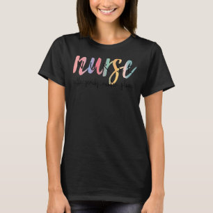 Camiseta Esfregões de café e luvas de borracha enfermeiros