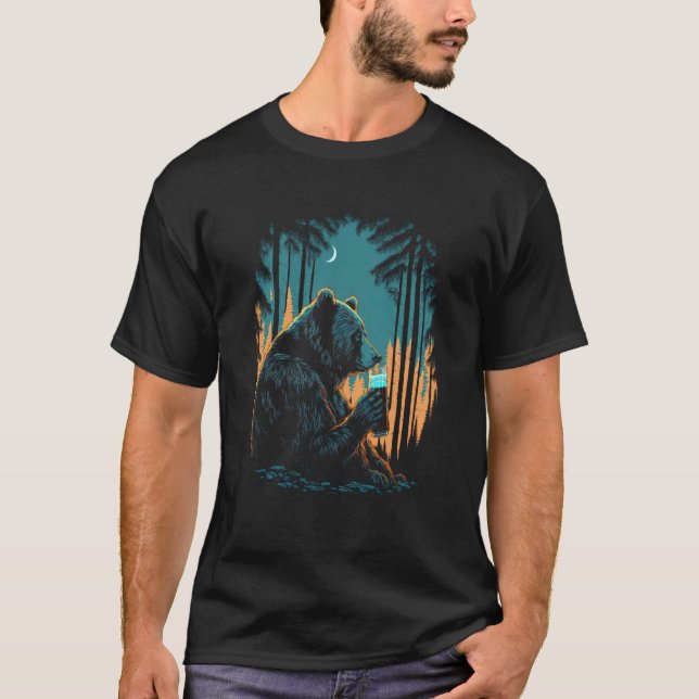 Camiseta Esoteric Bear drinking Beer Night Forest  1 (Frente)