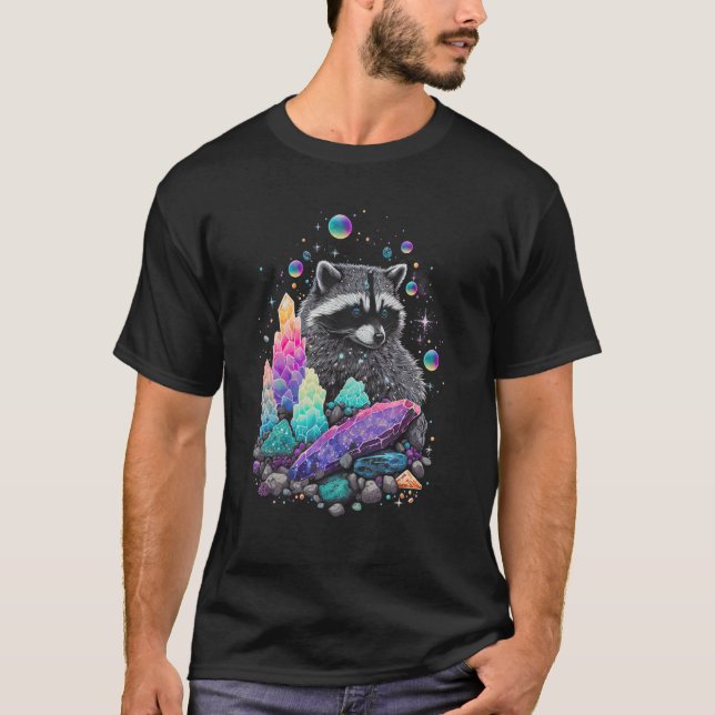 Camiseta Esoteric Racoon Pet Art Crystals Cute Illustration (Frente)
