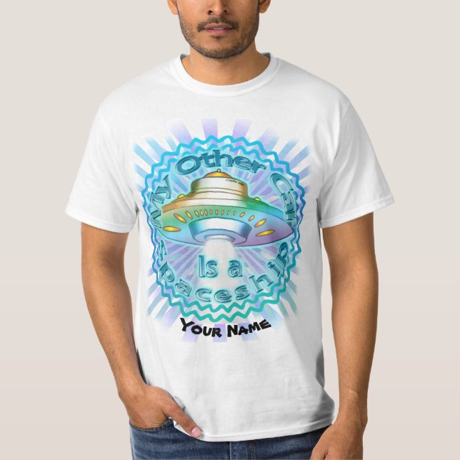 Camiseta Espaçonave de Carro Outro Alien  (Frente)