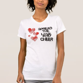 Camiseta Espalhe o amor e o t-shirt destruído elogio