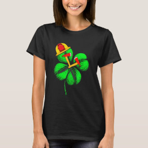 Camiseta Espantoso Saint Patrick S Day Firefighter Shamrock