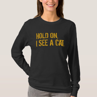 Camiseta Espera, Vejo Um Gato Sarcástico