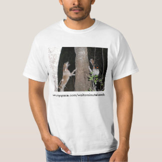 Camiseta Espere os canis minúsculos - personalizados