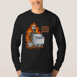 Camiseta Espero Que Este E-Mail O Encontra Bem No Halloween