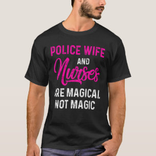 Camiseta Esposa da Polícia Enfermeira Rn Mãe 24