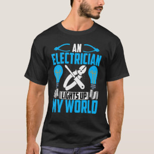 Camiseta Esposa de eletricista e eletricista acende minha m