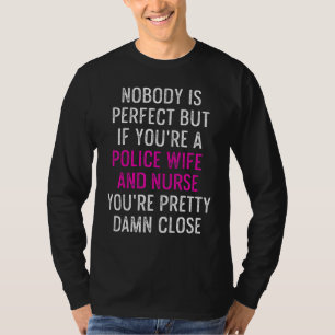 Camiseta Esposa de Polícia Enfermeira Rn Mãe 4