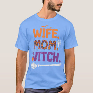 Camiseta Esposa Mãe Bruxa Halloween Costume Leopard Broom P