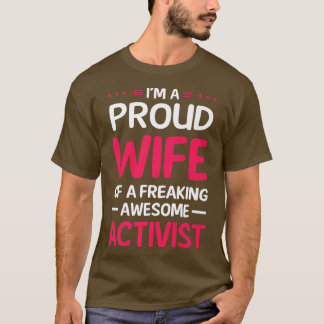 Camiseta Esposa Orgulhosa De Awincrível ATIVISTA