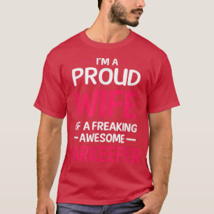 Camiseta Esposa Orgulhosa De BARKEEPER Adorável