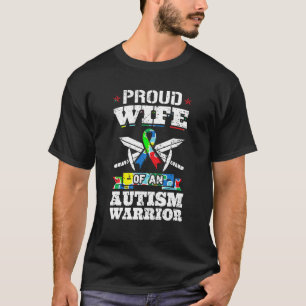 Camiseta Esposa Orgulhosa De Um Guerreiro Autismo Sensibili