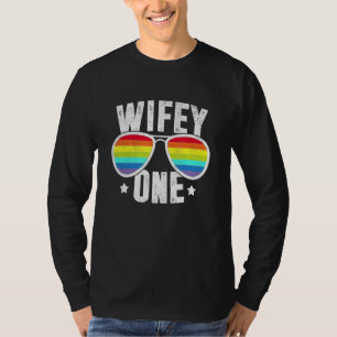 Camiseta Esposa Um Dois Brides Lgbt Casamento Lésbico Rainb