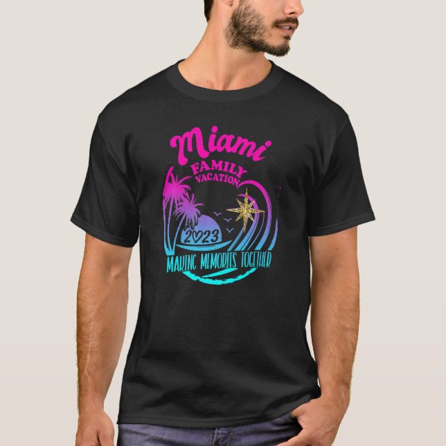 Camiseta Esquadrão de Férias Familiares, Modo, Mulheres, Fé (Frente)