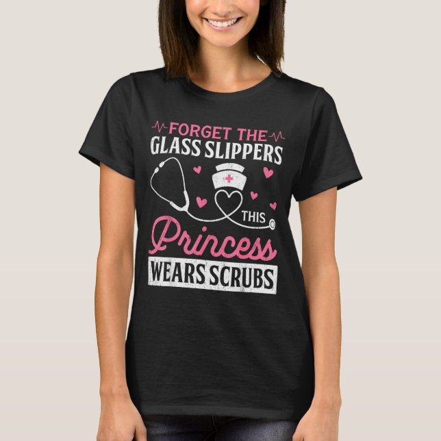Camiseta Esqueça os chinelos Gl Princesa usa presente de Sc (Frente)