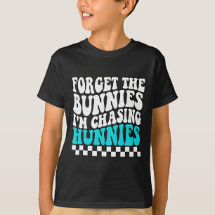 Camiseta Esqueça Os Coelhinhos Estou Caçando Milhares De Cr