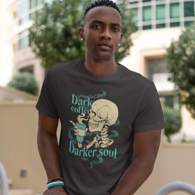 Camiseta Esqueleto com Taça de Café (Criador carregado)