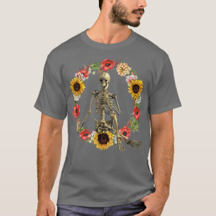 Camiseta Esqueleto Engraçado em Flores