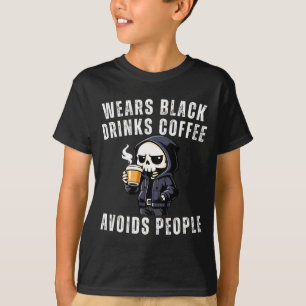 Camiseta Esqueleto engraçado usa preto bebe café evita