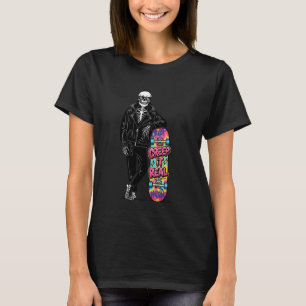 Camiseta Esqueleto Skateboarder da Temporada Assustadora Re